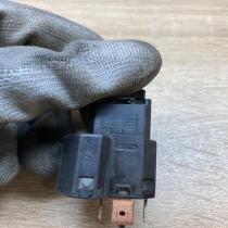 09132299 09175172 09175185 Brake pedal sensor switch Opel Zafira A