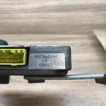 B3D2 18 881C MEC5 J104 B3D2 Engine control unit/module ECU Mazda 121