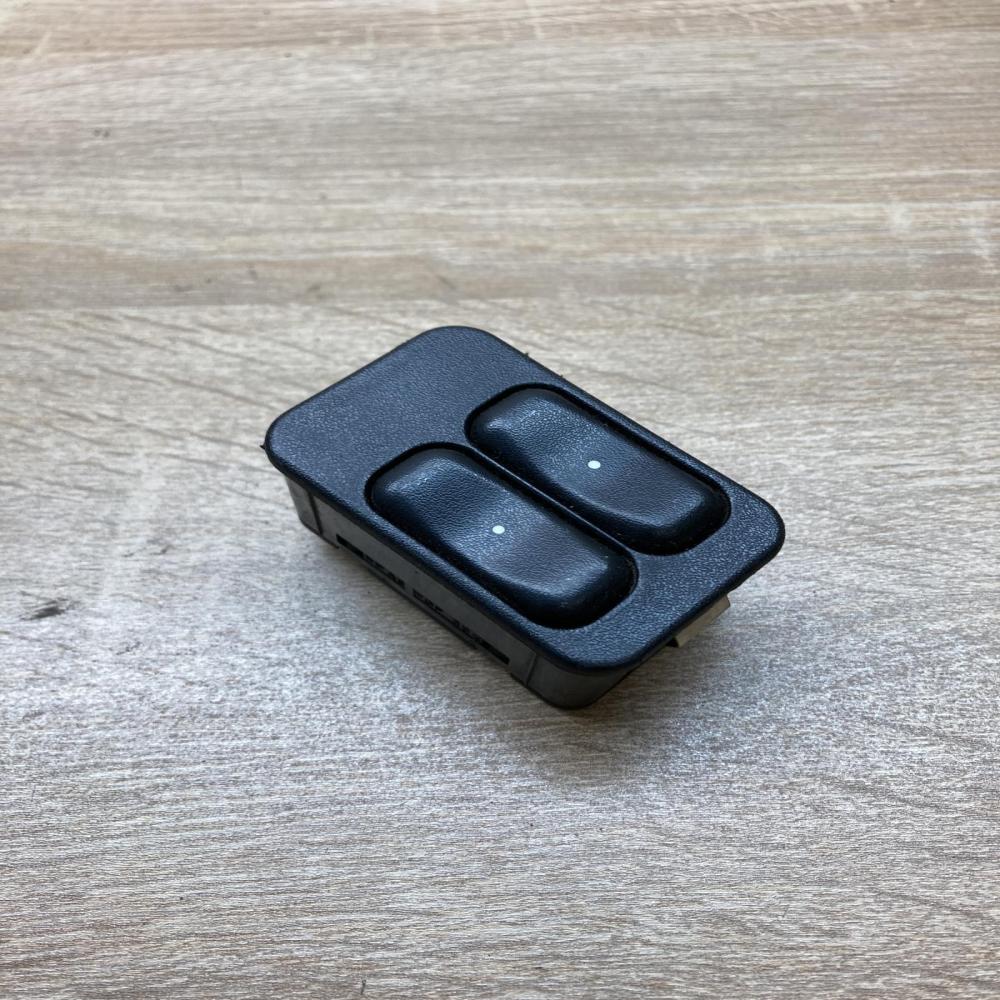 90561088 13363201 LT Electric window control switch Opel Zafira A