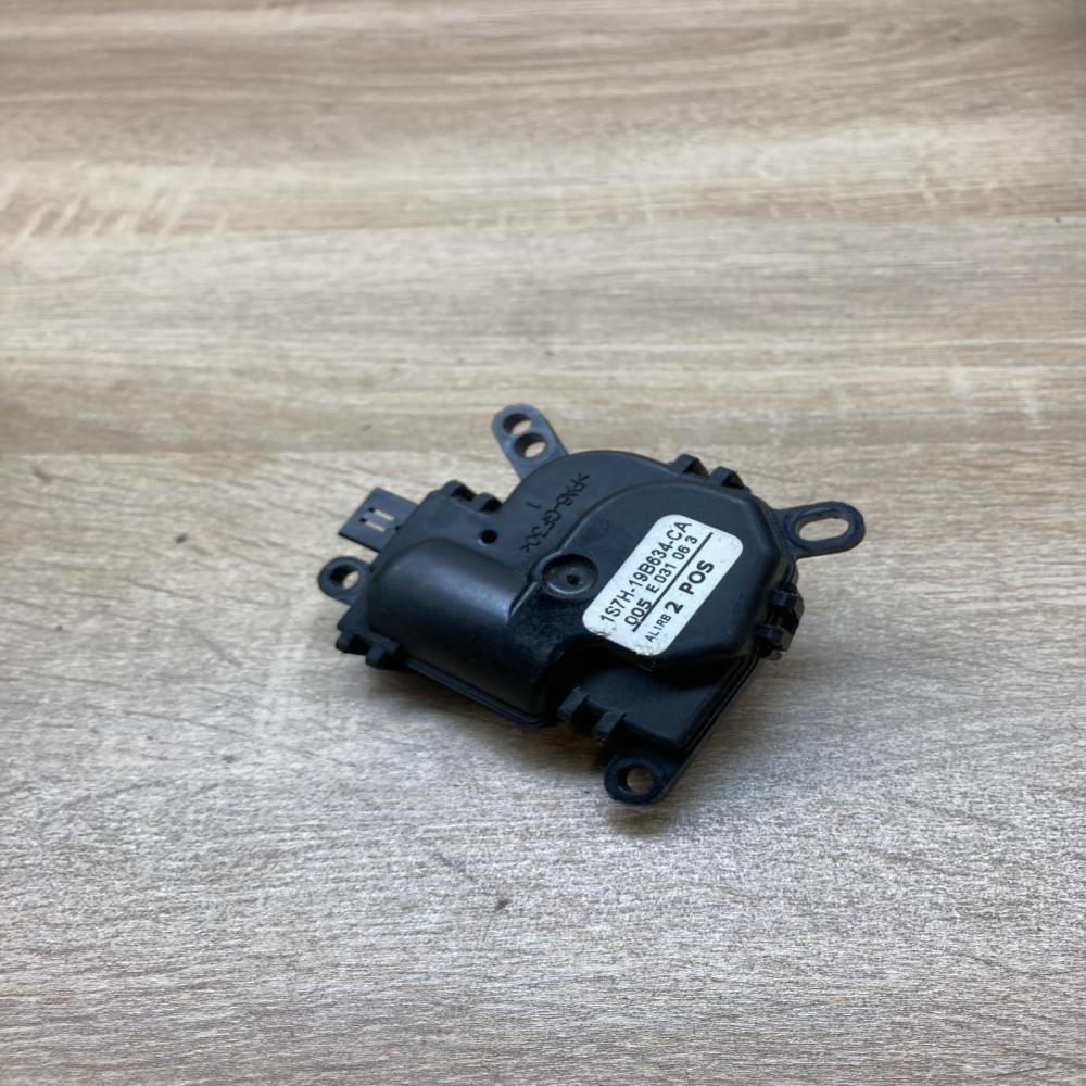 1S7H 19B634 CA 1S7H19B634CA  Air flap motor/actuator Ford Fiesta