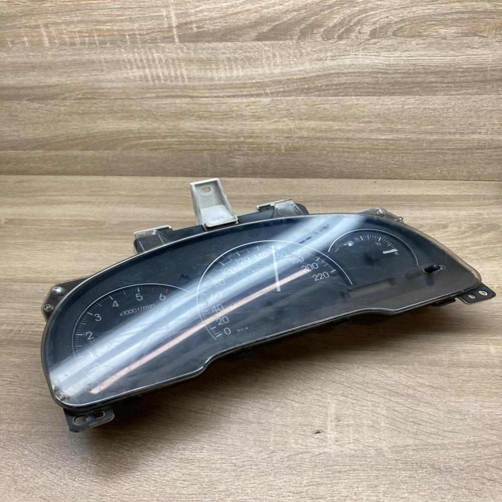 83800 44530 157510 4660  Speedometer (instrument cluster) Toyota Avensis Verso