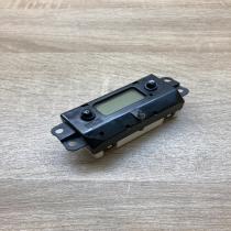 98AB 15000 CCW 23270 14  Screen/display/small screen Ford Focus