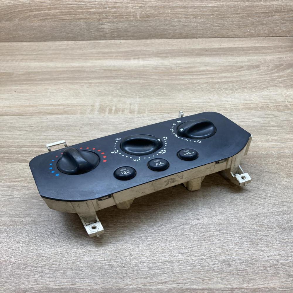 654982E   Climate control unit Renault Clio II