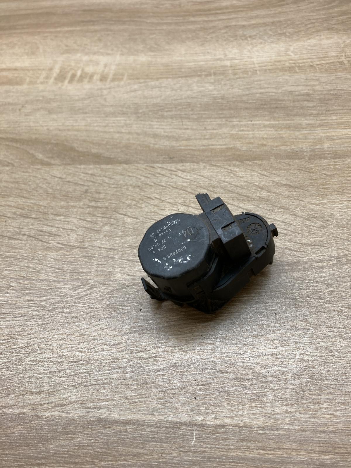 6902698 504e  Air flap motor/actuator BMW 5 E39