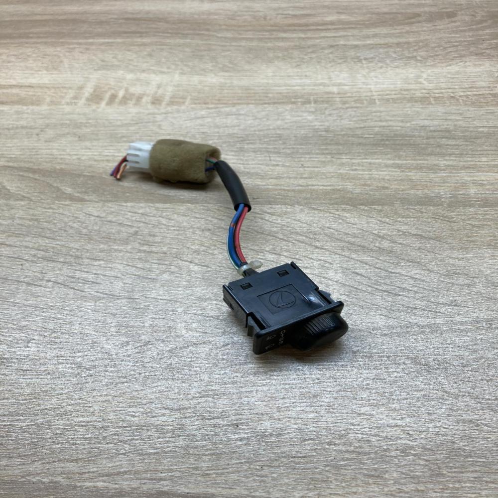 Subaru forester   Headlight level height control switch Subaru Forester SF