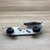 758649 758277  Climate control unit Toyota Yaris