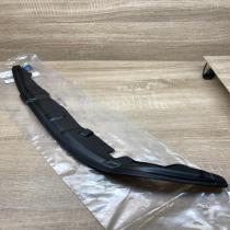 A2117270330   Front door rubber seal Mercedes-Benz E W211