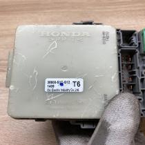 38800 S1C G12 38800S1CG12  Fuse module Honda Accord