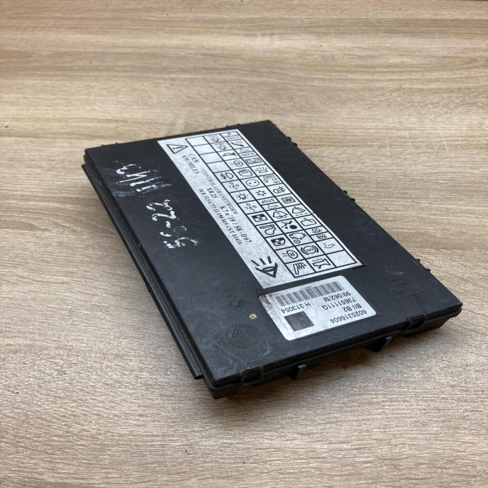 6025316604   Central body control module Renault Espace III