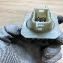 H801G   Coolant fan relay Citroen C4 I