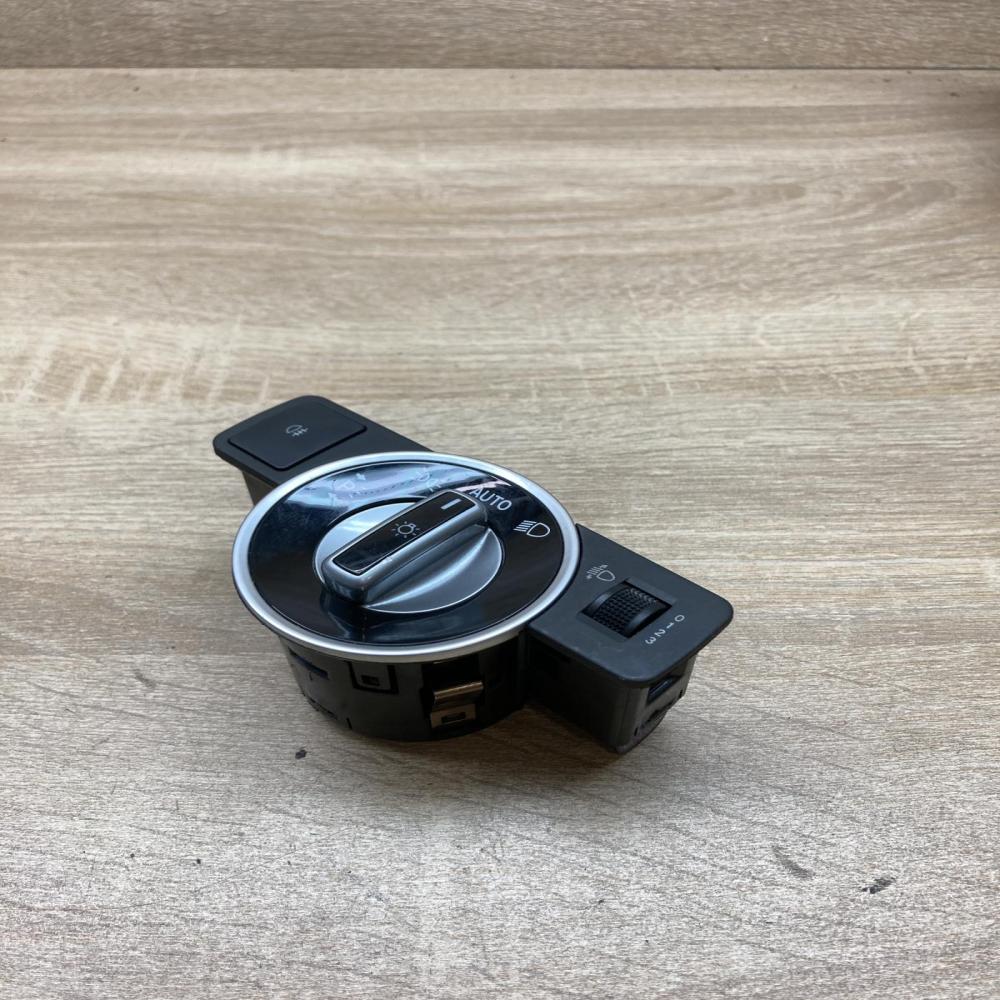 A2049053103   Light switch Mercedes-Benz B W246 W242