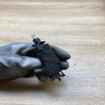 0015454009   Brake pedal sensor switch Mercedes-Benz E W211