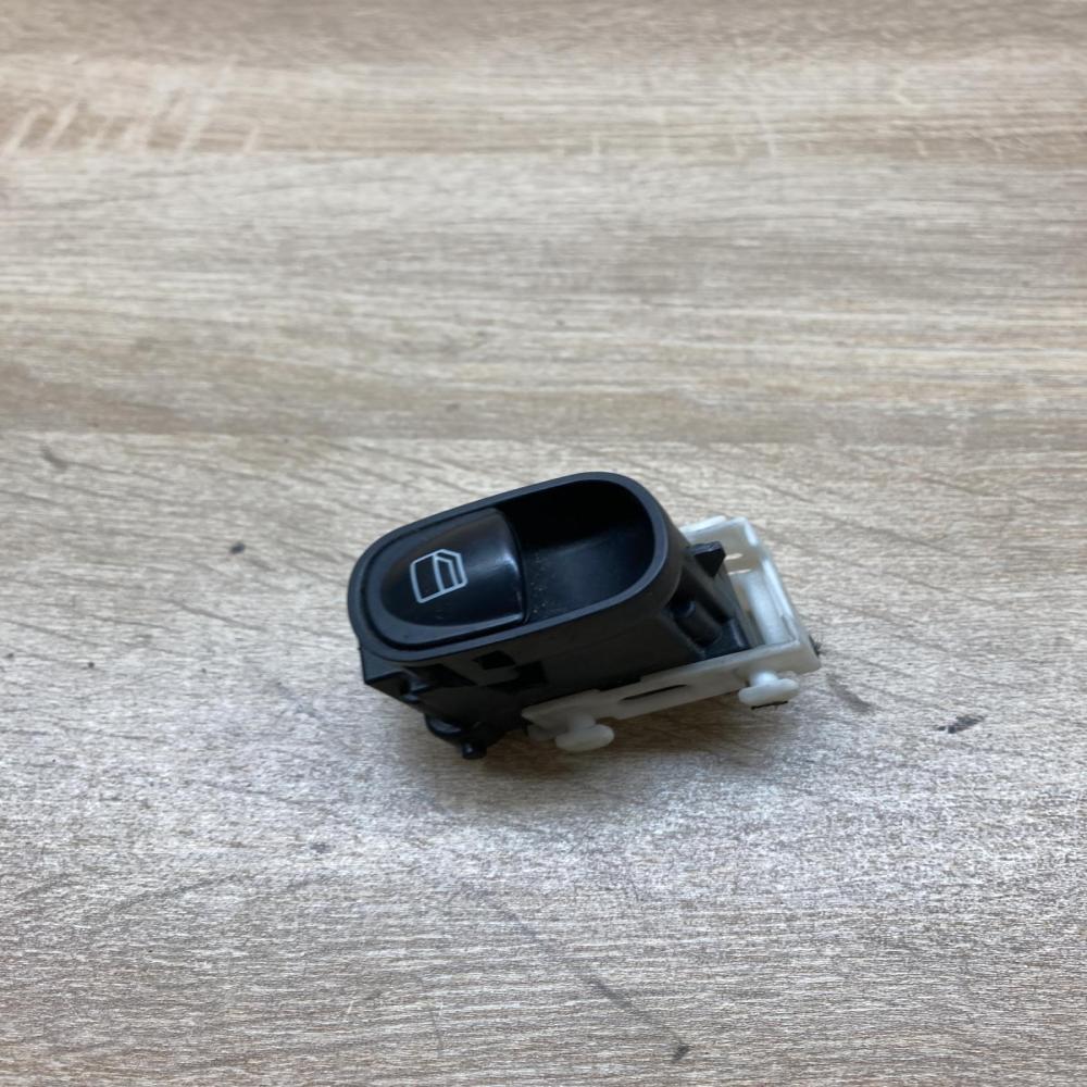 A2038200210   Electric window control switch Mercedes-Benz C W203