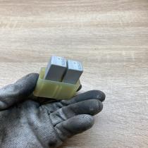90080 87019   Other relay Toyota Corolla Verso AR10