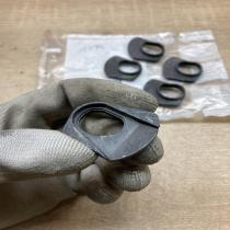 220948  5 Pcs Other engine bay part Peugeot 307