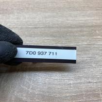 7D0937711   Plug wire Volkswagen Transporter - Caravelle T4