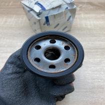 1535505 9D51 6731 AA  Oil filter cover Ford Ka