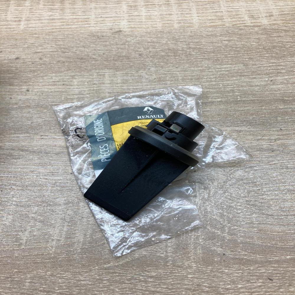 7701057783   Tail light bulb cover holder Renault Scenic II -  Grand scenic II