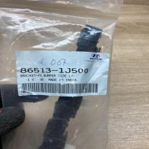 86513 1J500   Front bumper mounting bracket Hyundai i20 (PB PBT)