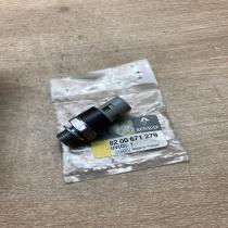 8200761279   Oil pressure sensor Renault Clio II