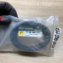 7700860117   Oil filter cover Renault Clio I