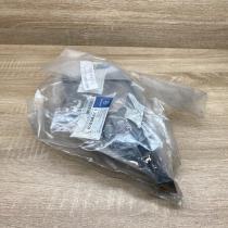 A2198850523   Front fog light trim/grill Mercedes-Benz CLS C219