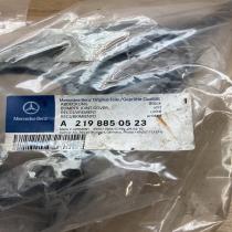 A2198850523   Front fog light trim/grill Mercedes-Benz CLS C219
