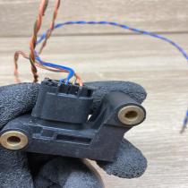 6977398   Airbag deployment crash/impact sensor BMW 5 E60 E61
