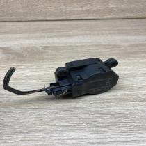 3M5H 19E616 AA   Air flap motor/actuator Volvo V70