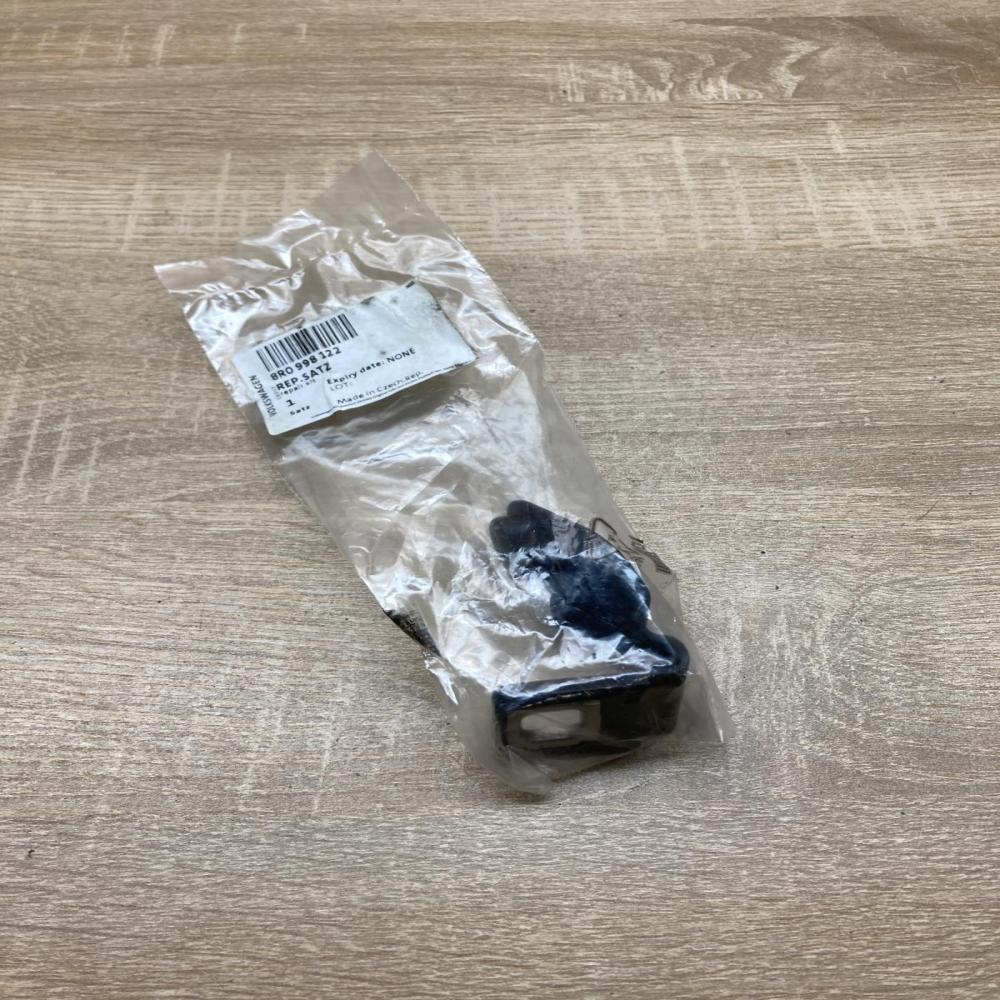 8R0998122   Headlight/headlamp mounting bracket Audi Q5 SQ5