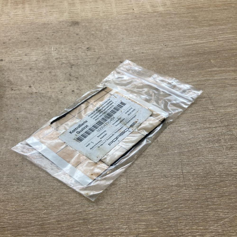 00004330404   Other body part Porsche 911 997