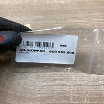 8U0955609   Windshield trim Audi A3 S3 8P