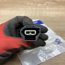 9168862   Plug wire Volvo V70