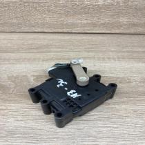 6220F   Air flap motor/actuator Mazda 3 I