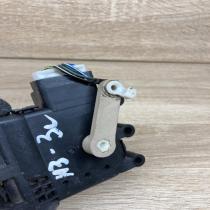 6220F   Air flap motor/actuator Mazda 3 I