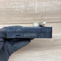 6220F   Air flap motor/actuator Mazda 3 I