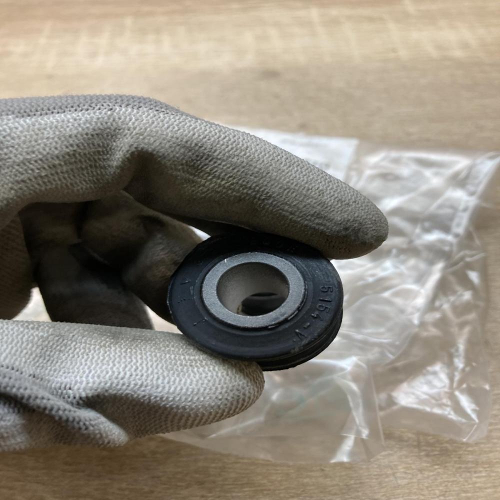 0055230749 68137046AA 2 Pcs Other body part Fiat 500