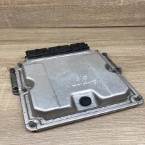 8200211711 0281010637  Engine control unit/module ECU Renault Laguna II