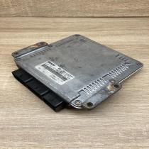 8200211711 0281010637  Engine control unit/module ECU Renault Laguna II