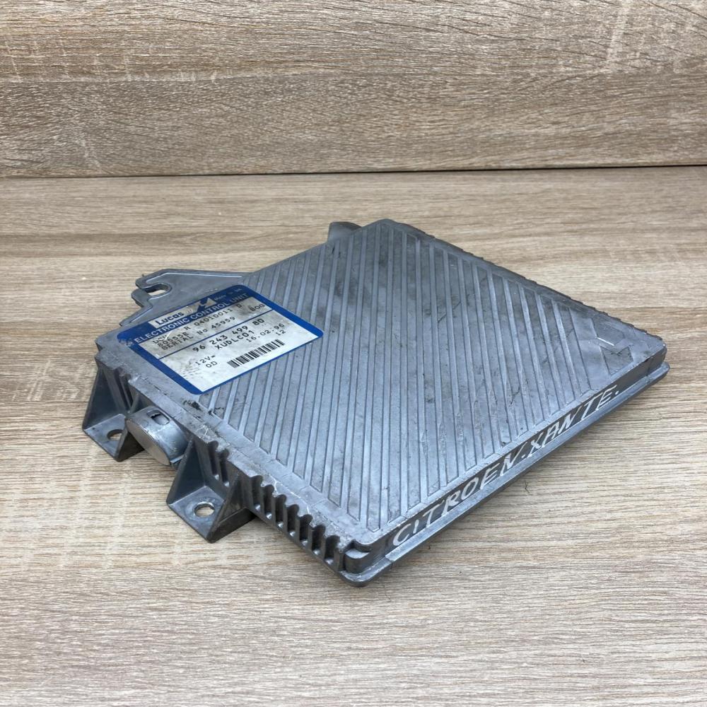 9624349980 R04010011D  Engine control unit/module ECU Citroen Xantia