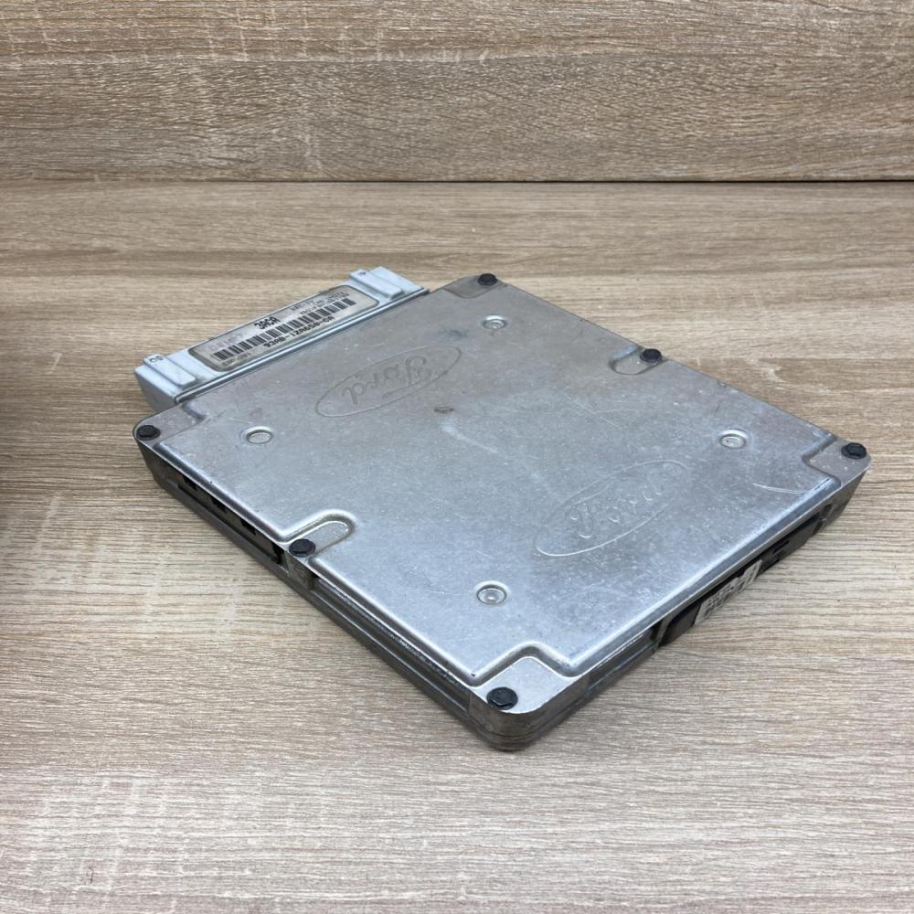 93AB 12A650 CA 93AB12A650CA 3ACA Engine control unit/module ECU Ford Fiesta