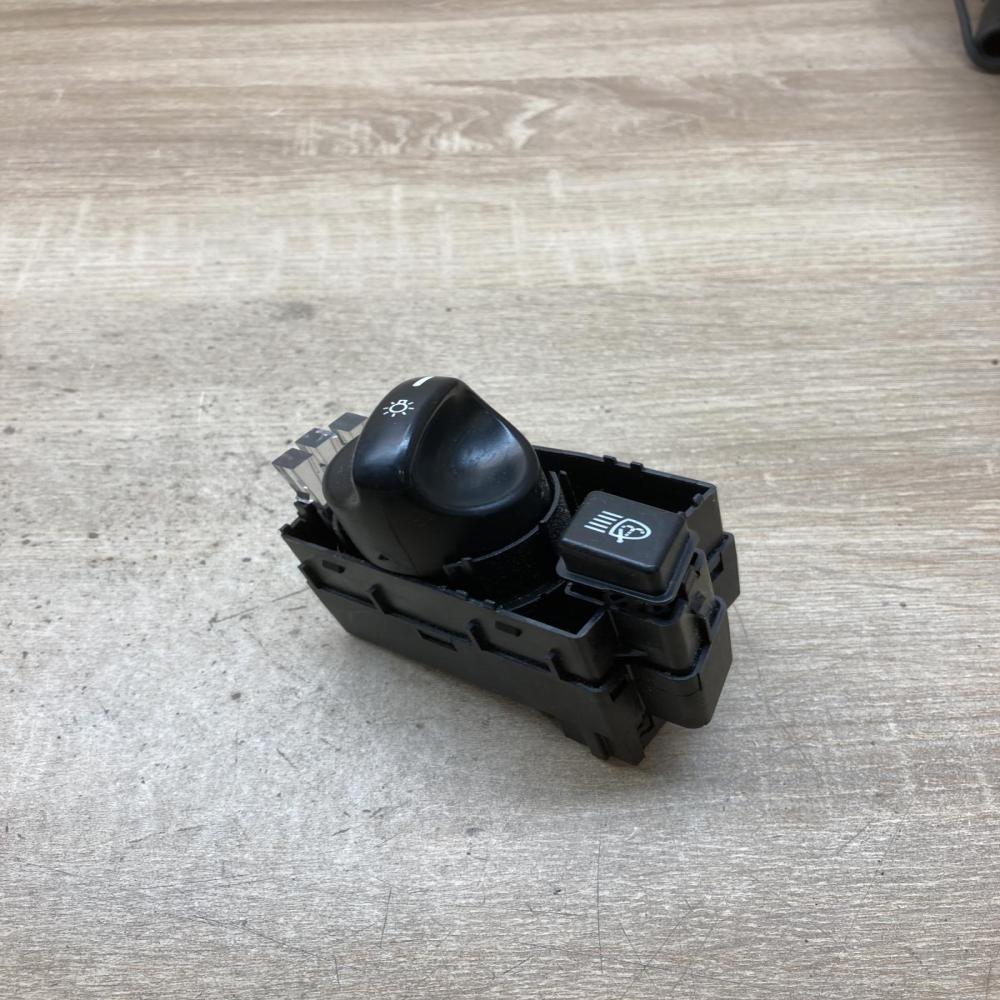 2205450504 2205450504 1424 04055541 Light switch Mercedes-Benz S W220