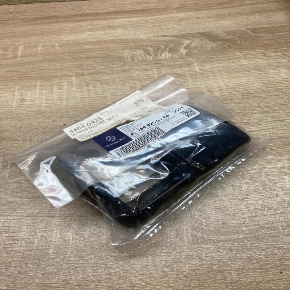 A1699200186 A1699200186 9051  Rear seat side top trim Mercedes-Benz A W169