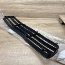 1J5853677C   Front bumper lower grill Volkswagen Jetta IV