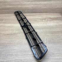 94024   Front bumper lower grill Volvo XC90