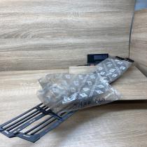 9627614277   Front bumper lower grill Citroen Saxo