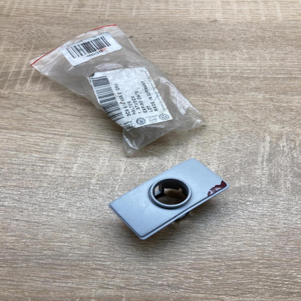 3C9919486E 3C9919491E  Rear parking sensor holder (PDC) Volkswagen PASSAT B6