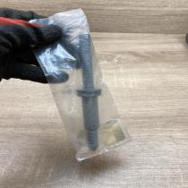 8200744503   Nuts/bolts Renault Megane I