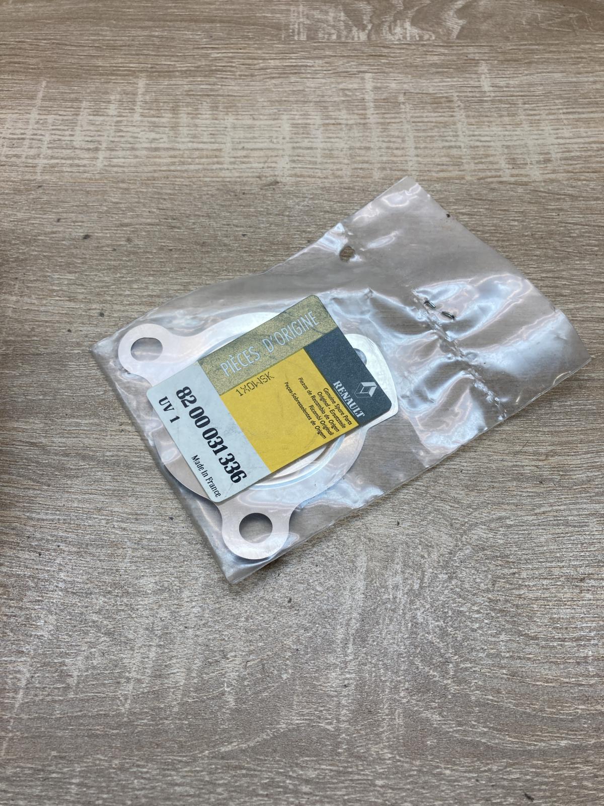 8200031336   Other exhaust manifold parts Renault Laguna II