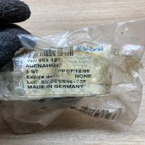 7H1953123   Headlight part Volkswagen Transporter - Caravelle T5